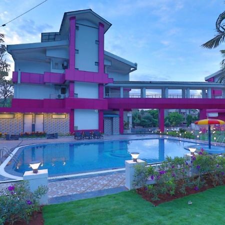 Imperial Grande Resort Лонавала Экстерьер фото