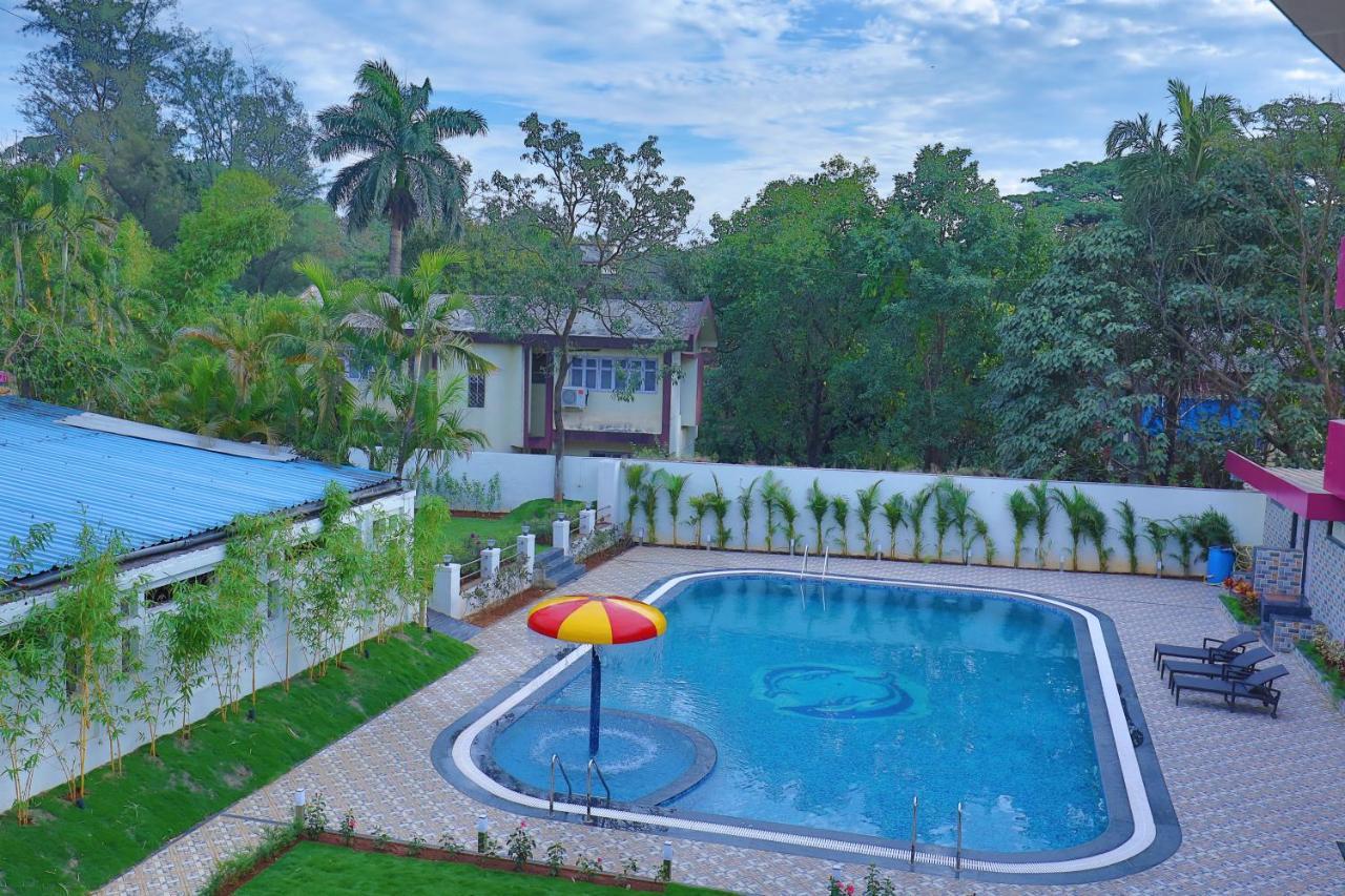 Imperial Grande Resort Лонавала Экстерьер фото
