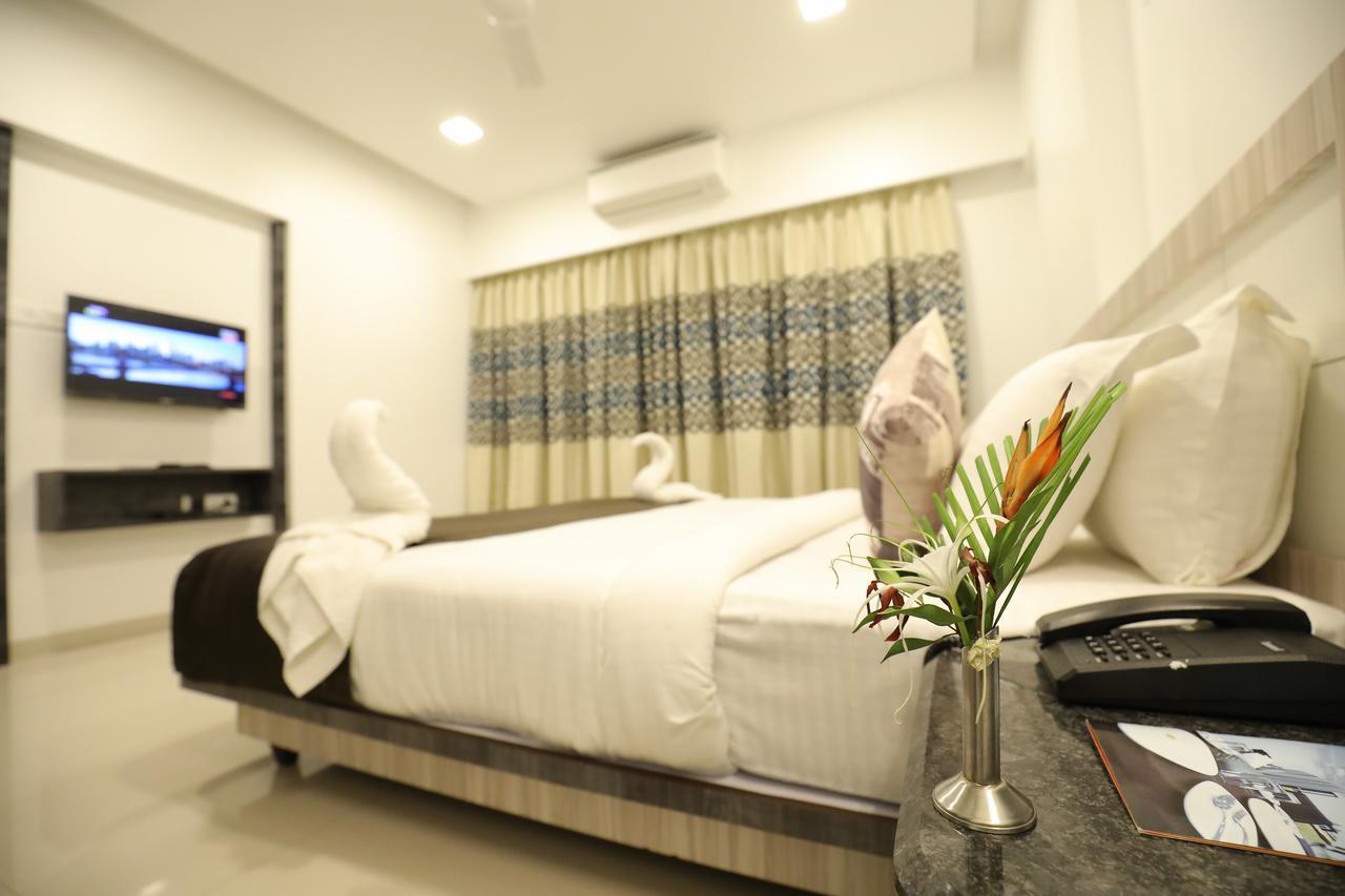 Imperial Grande Resort Лонавала Экстерьер фото